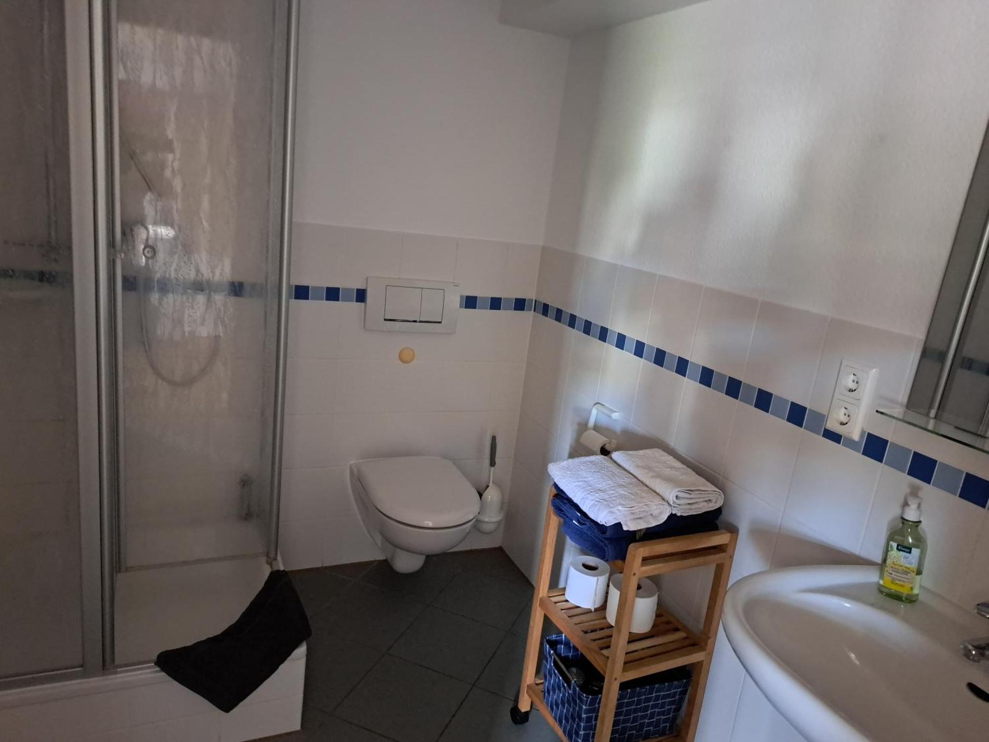 Wollroeder Krug Hotel Guxhagen Luaran gambar