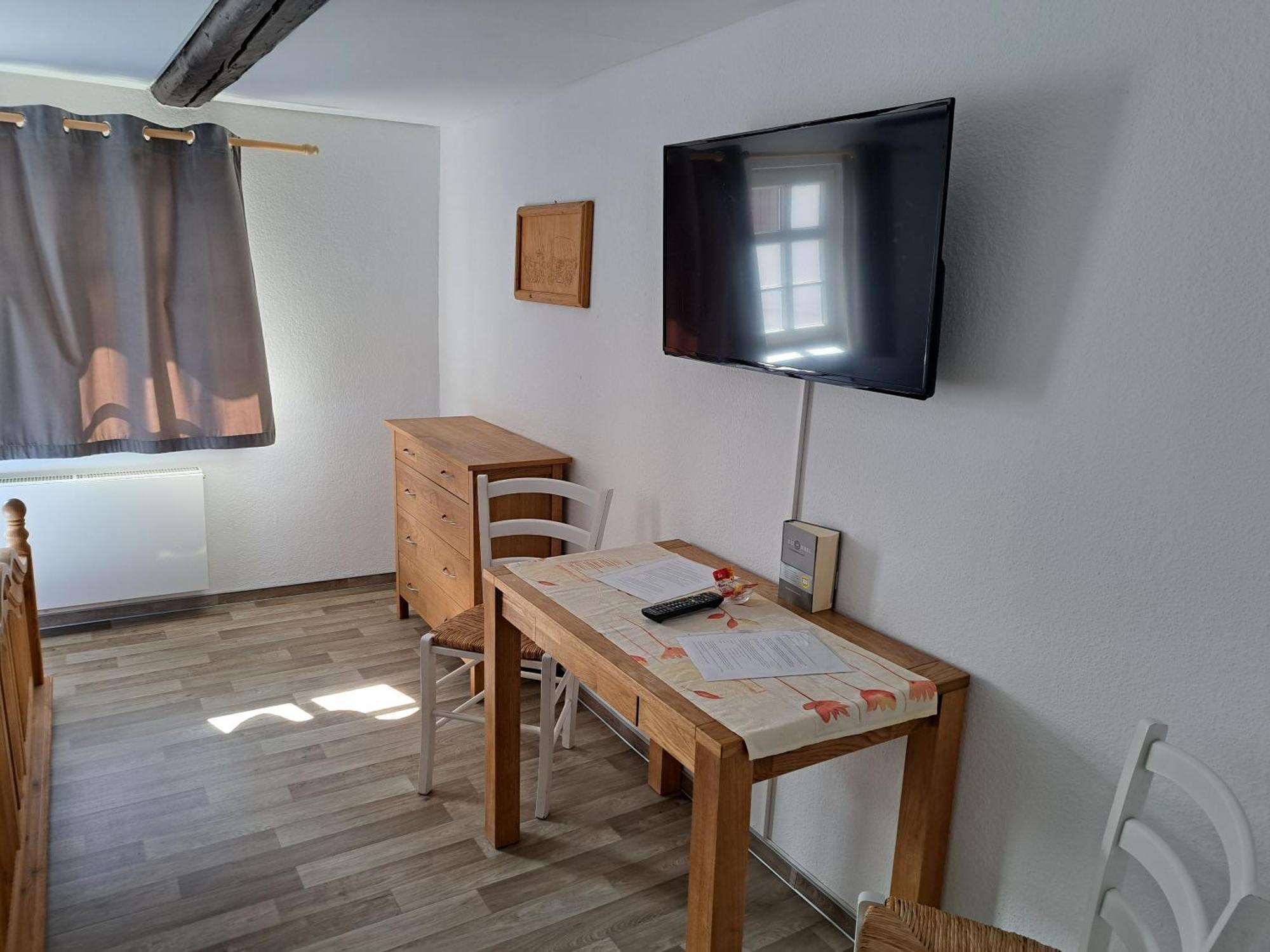 Wollroeder Krug Hotel Guxhagen Luaran gambar